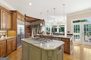 7275 Laurel Oak Dr, Suwanee, GA 30024 - Photo 18