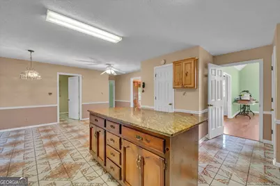 105 Julies Circle, Perry, GA 31069 - Photo 12