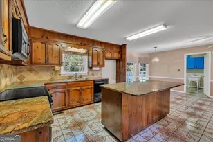 105 Julie's Cir, Perry, GA 31069 - Photo 14