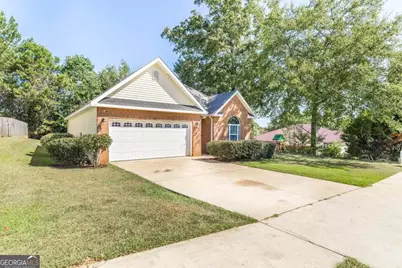 105 Shiloh Court, Macon, GA 31206 - Photo 2