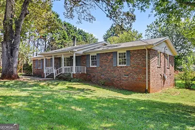 5139 Presley Drive, Flowery Branch, GA 30542 - Photo 6