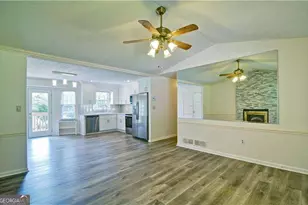6428 Paradise Point Rd, Flowery Branch, GA 30542 - Photo 12
