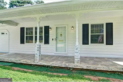 6428 Paradise Point Road, Flowery Branch, GA 30542 - Photo 8