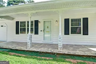 6428 Paradise Point Rd, Flowery Branch, GA 30542 - Photo 8