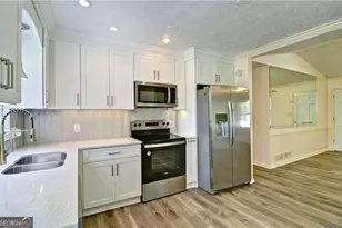 6428 Paradise Point Rd, Flowery Branch, GA 30542 - Photo 18