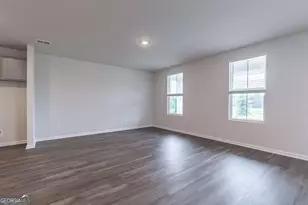912 Stow Ln, Monroe, GA 30655 - Photo 6