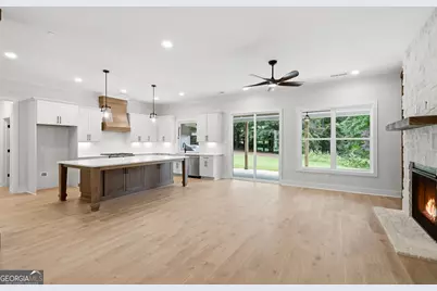 650 Gordon Combs Road NW, Marietta, GA 30064 - Photo 8