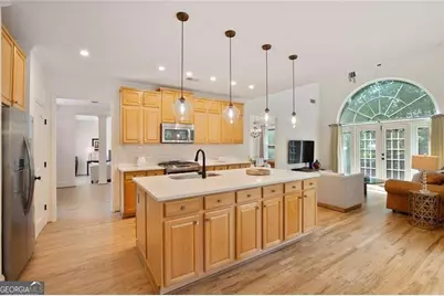 10632 Glenleigh Drive, Johns Creek, GA 30097 - Photo 16