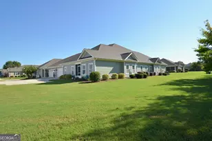 446 Nandina Ct, Warner Robins, GA 31088 - Photo 4