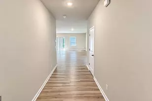 739 Gelderland Dr, Hampton, GA 30228 - Photo 2