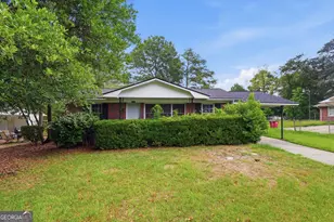4322 Fairfax Dr, Macon, GA 31206 - Photo 1