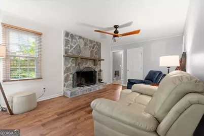 4977 Kings Wood Drive NE, Roswell, GA 30075 - Photo 4