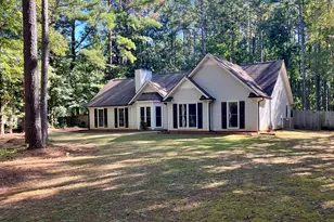 37 Jeb Stuart Dr, Newnan, GA 30265 - Photo 1