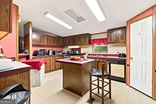 255 Plum Dr, Gay, GA 30218 - Photo 22