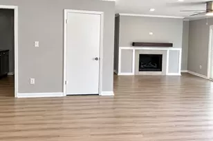 2972 Parc Lorraine, Lithonia, GA 30038 - Photo 6