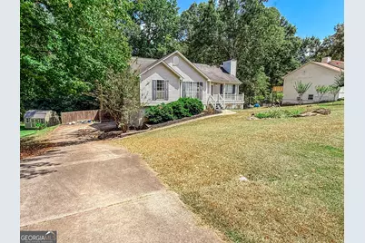 97 Spring Circle, Senoia, GA 30276 - Photo 4