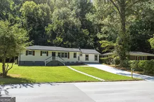 126 Meadow Park Ln SW, Atlanta, GA 30315 - Photo 2