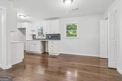 1723 Louise Lane, Austell, GA 30106 - Photo 16