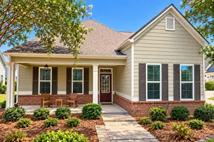 175 Colonial Ct, Fayetteville, GA 30214 - Photo 1