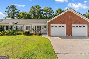 72 Limestone Dr, Rossville, GA 30741 - Photo 2