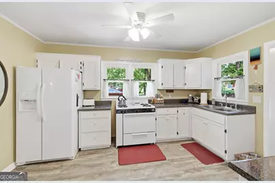 107 Valley Drive, Toccoa, GA 30577 - Photo 12