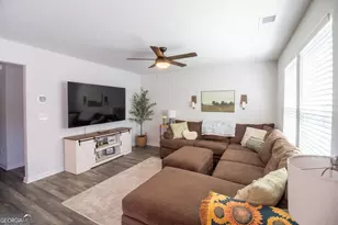 307 Duck Walk Wy, Hogansville, GA 30230 - Photo 4