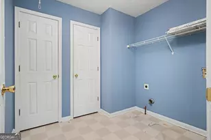 339 Meadow Farm Ln, Lawrenceville, GA 30045 - Photo 36