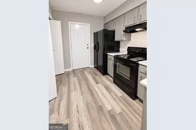 310 Freeport Drive, Lawrenceville, GA 30046 - Photo 2