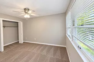 310 Freeport Dr, Lawrenceville, GA 30046 - Photo 10