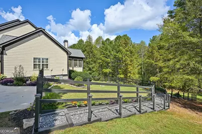 395 Beaumont Farms Drive, Sharpsburg, GA 30277 - Photo 28