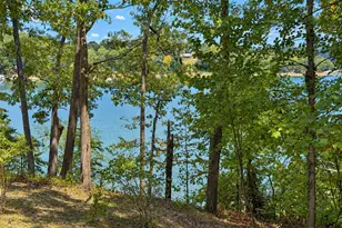 669 Shorewood Cir, Toccoa, GA 30577 - Photo 8