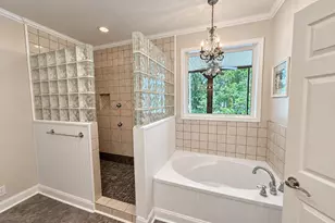 669 Shorewood Cir, Toccoa, GA 30577 - Photo 14