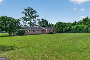 2027 Ellis Ln, Blackshear, GA 31516 - Photo 4