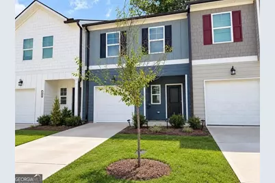 102 Jaxton Street, Hoschton, GA 30548 - Photo 1