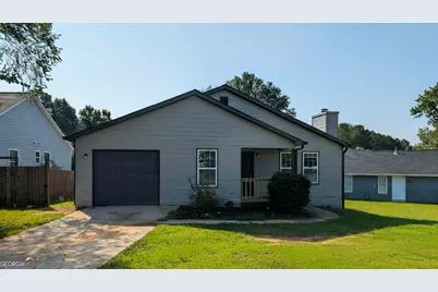 126 Crystal Brook, Griffin, GA 30223 - Photo 1