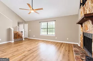 1334 Forest Lake Dr, Hinesville, GA 31313 - Photo 4