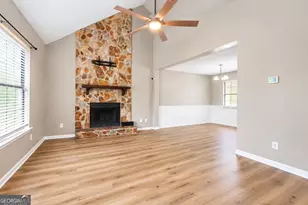 1334 Forest Lake Dr, Hinesville, GA 31313 - Photo 2