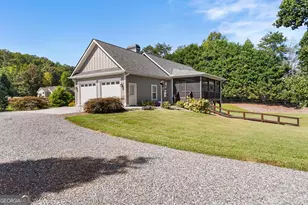 1702 Cedar Cliff Rd, Hiawassee, GA 30546 - Photo 2