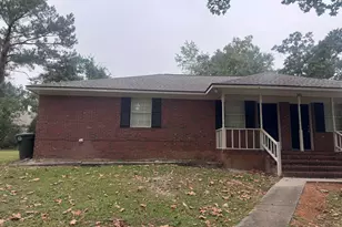 510 Cypress Dr, Dublin, GA 31021 - Photo 1