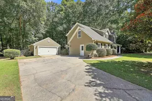 109 Rubicon Rd, Peachtree City, GA 30269 - Photo 2