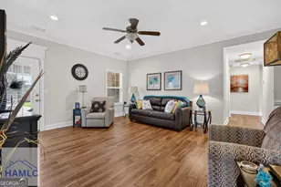 127 Pulaski St, Hinesville, GA 31313 - Photo 12