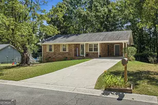 241 Doster Dr, Winder, GA 30680 - Photo 4