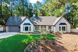 2552 Holly Creek Dr NE, Marietta, GA 30062 - Photo 1