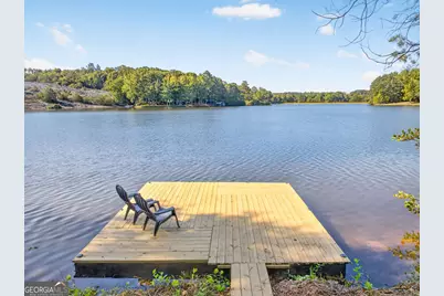 2503 Lakeshore Drive NE, Conyers, GA 30012 - Photo 4