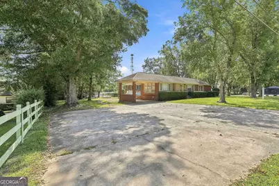 901 Senoia Road, Tyrone, GA 30290 - Photo 2