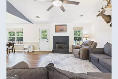 231 Lucas Way, Statham, GA 30666 - Photo 2