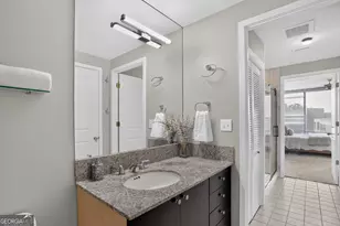 3338 Peachtree Rd NE, Atlanta, GA 30326 - Photo 24