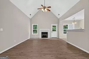 103 River Bnd Ct, Lagrange, GA 30240 - Photo 4
