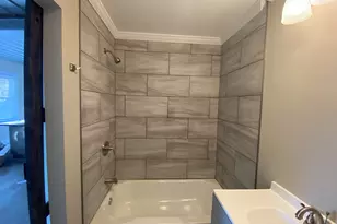 323 The Plaza, Athens, GA 30606 - Photo 6