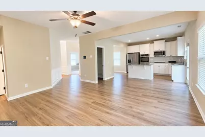 4870 Sultana Way SW, South Fulton, GA 30331 - Photo 4